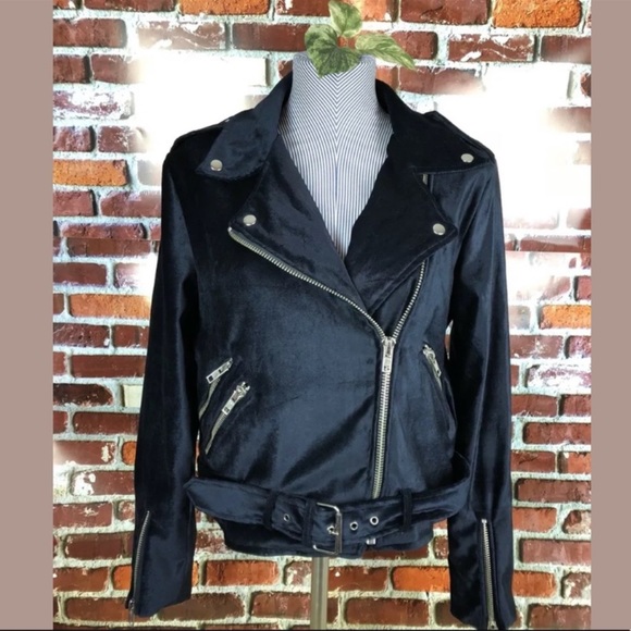 NWT Walter Baker New York Travis Jacket, Black Velvet Belted, US Small - Picture 4 of 8